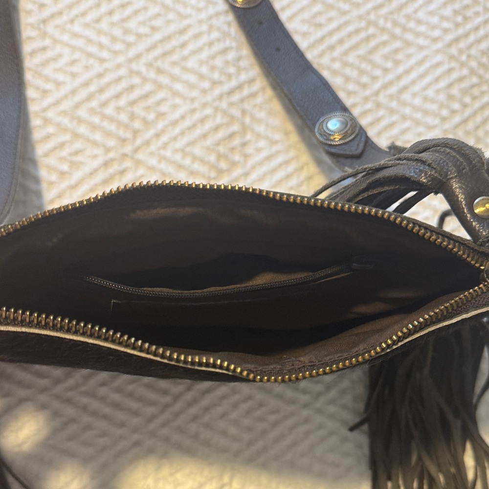 Brown& White Fringe Cowhide Crossbody Bag with Tassel - Picture 7 of 11